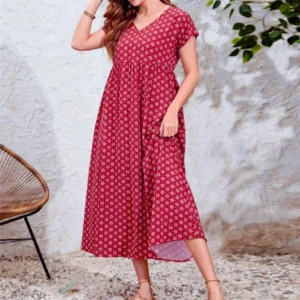 Plus size women's dress, Bohemian ethnic style printed V-neck batball sleeve dress, elastic waist, with pockets